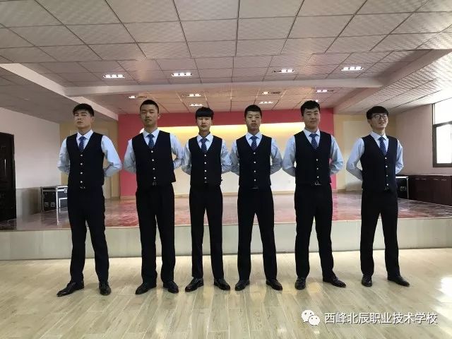 哪些學校有高鐵乘務_高鐵乘務學校有哪幾所_高鐵乘務學校有什么要求嘛