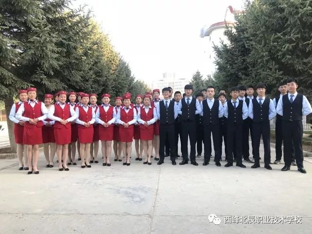 哪些学校有高铁乘务_高铁乘务学校有哪几所_高铁乘务学校有什么要求嘛