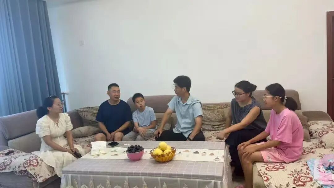 恩阳区尹家小学2.jpg