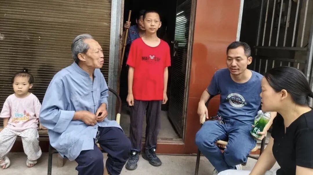 火炬中心小学.jpg