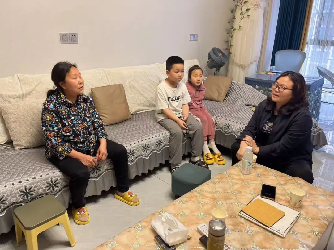 通江三小.jpg