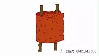 折叠担架怎么叠蓝天救援分享▎【安全知识】简易担架的制作_https://www.jmylbn.com_新闻资讯_第9张