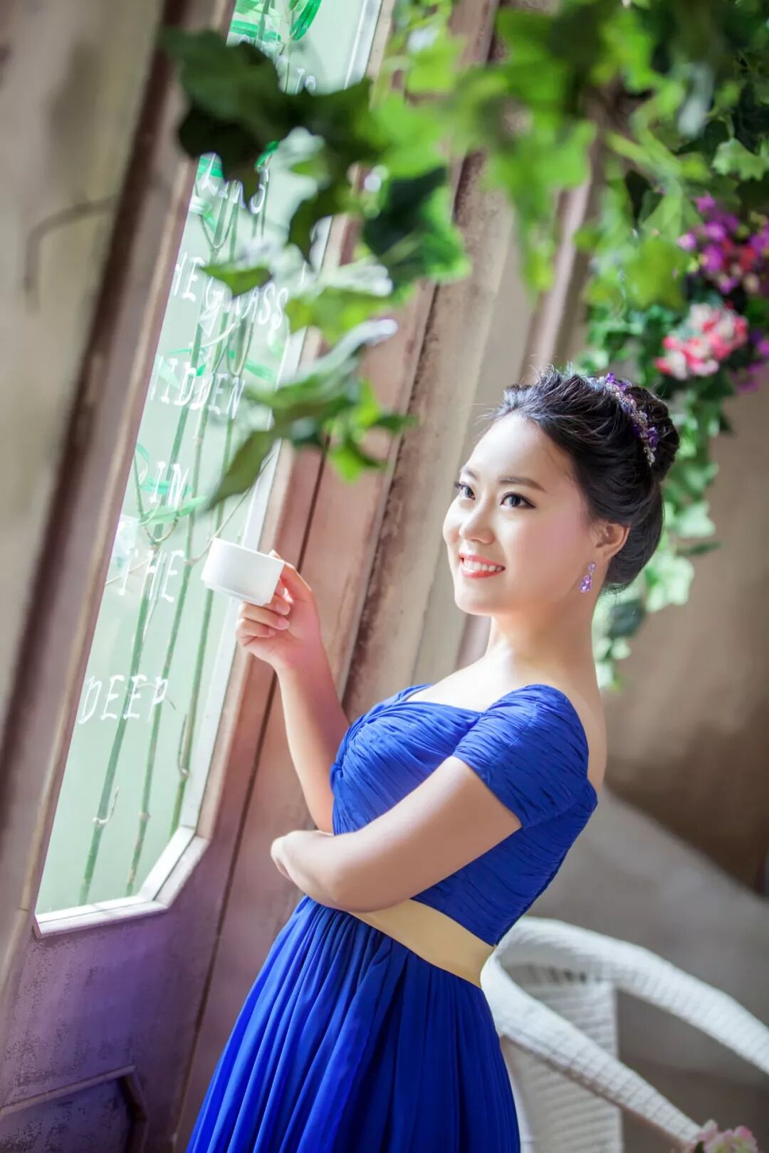 9东营生活广播《世界在你耳边》的节目主持人杨婷婷,一个典型的90后