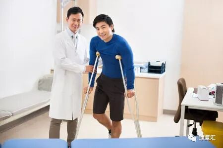 骨折术后的康复期至关重要
