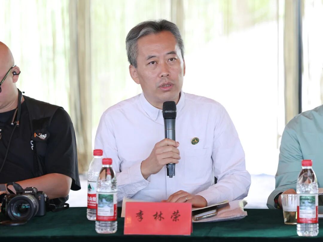 “从草原到未来：生态文学与新大众文艺视野下的多民族共同体叙事”主题交流会举办 第4张