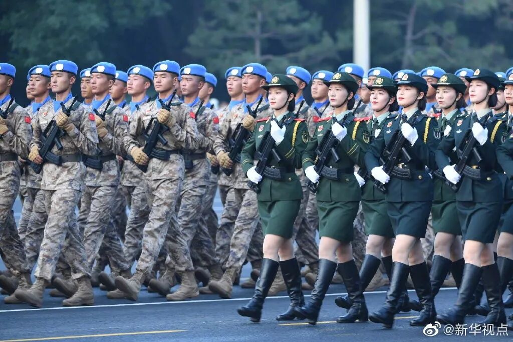 男明星穿军装谁最可