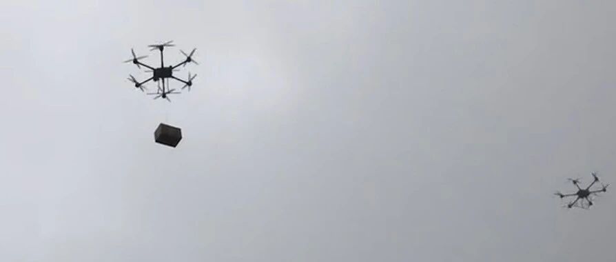 我们没忘驻守高原边关的将士，无人机队来了！