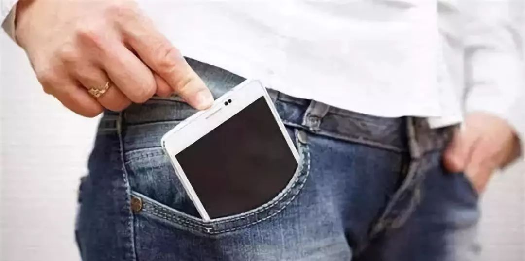 手机撕屏幕偏光膜_什么膜最保护手机屏幕_能放大手机屏幕膜