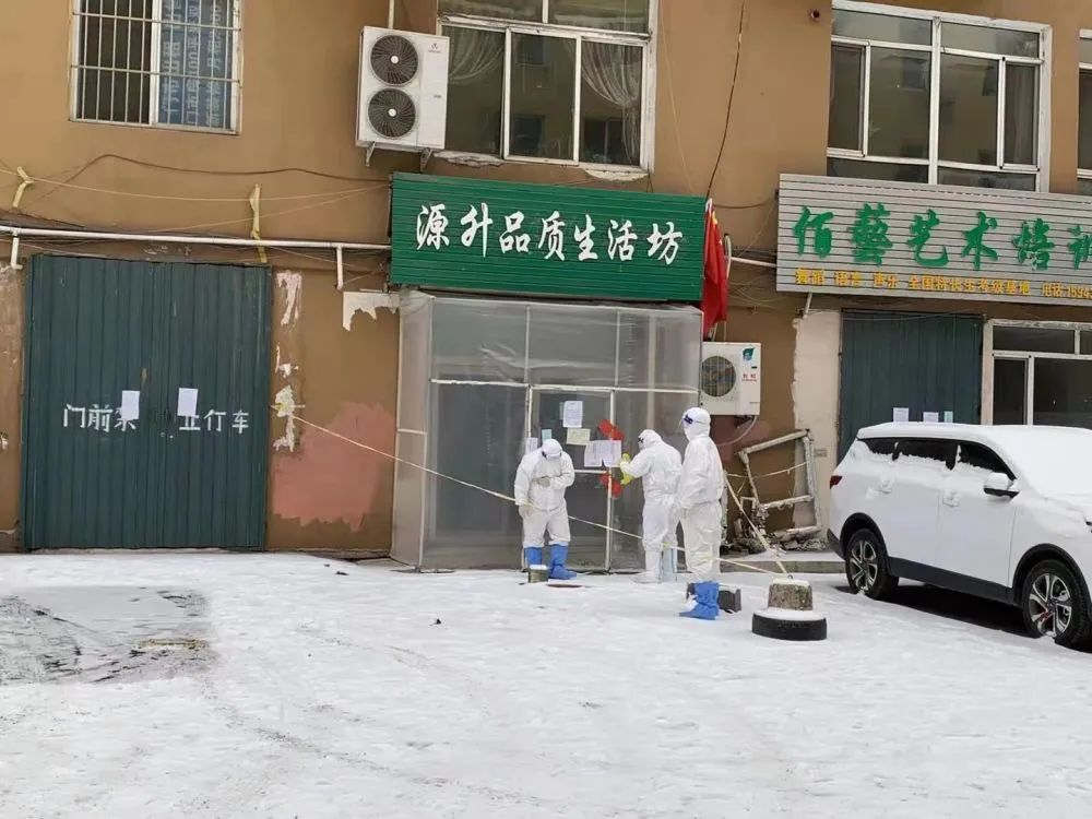 一传百咋传的?扎堆领“免费鸡蛋”-微信头条网 一传百咋传的?扎堆领“免费鸡蛋”