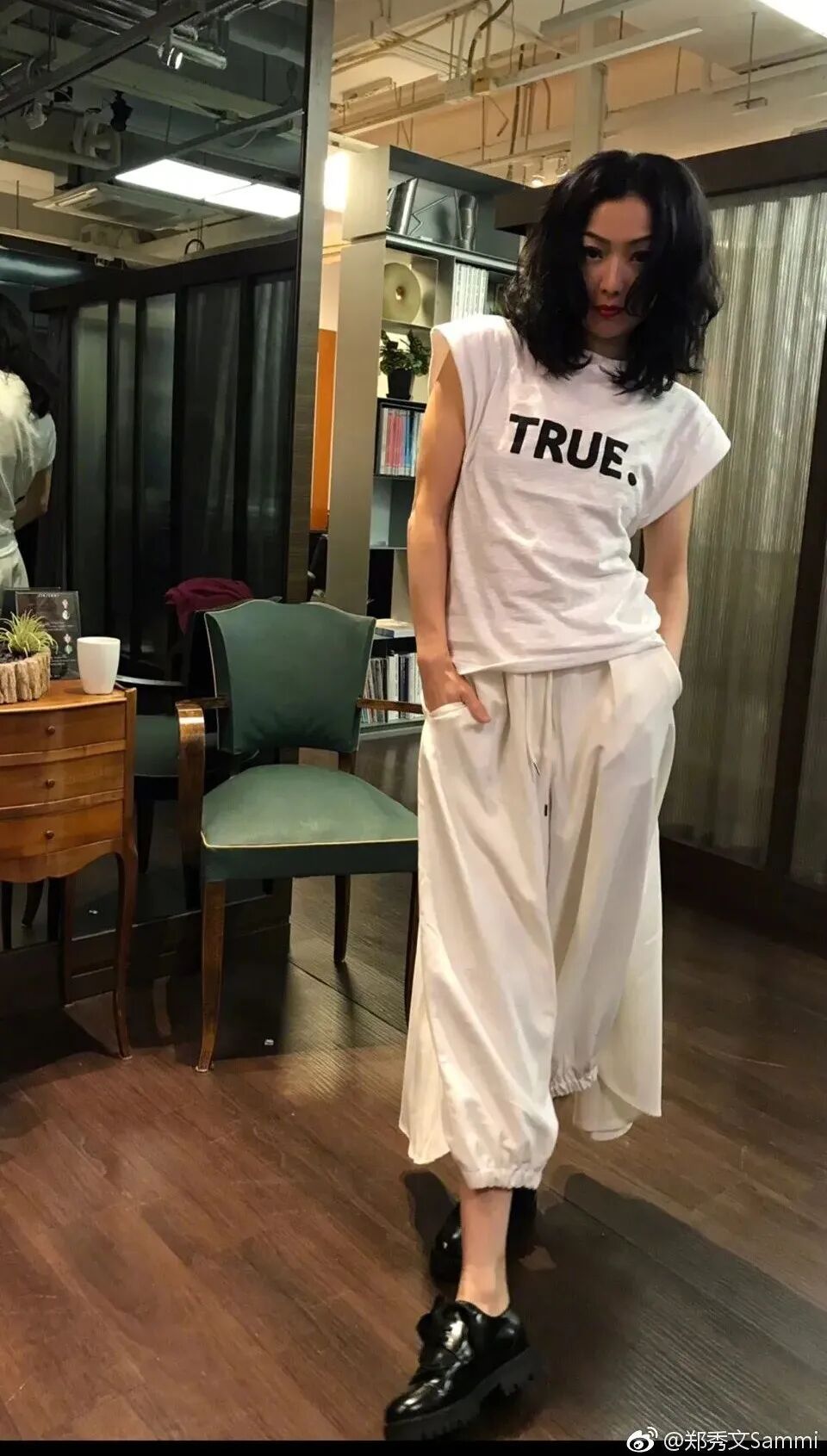 【女神】好飒的50岁！她自称“很爱搭配小姐”，女人有型比漂亮重要（组图） - 55