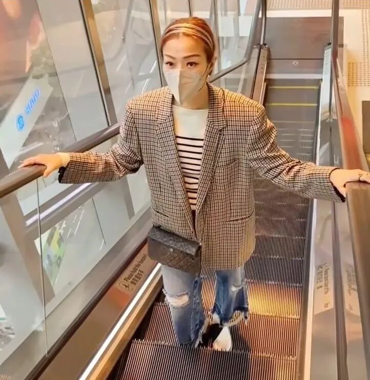【女神】好飒的50岁！她自称“很爱搭配小姐”，女人有型比漂亮重要（组图） - 53