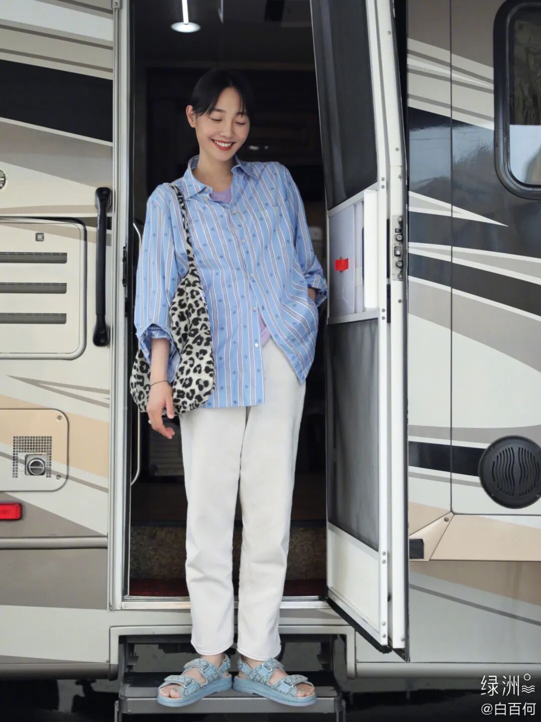 【时尚】都说她的私服是女明星里的一股清流，轻松随意感背后其实也有“套路”（组图） - 59