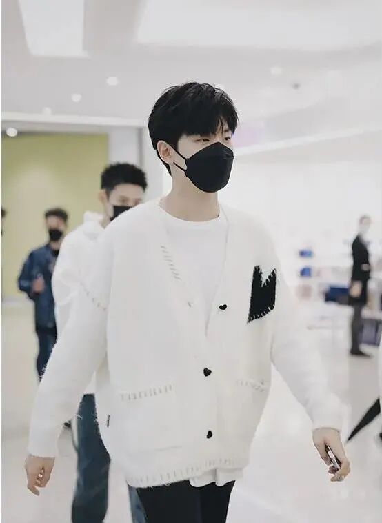 【时尚】女明星们撞衫都要穿的小众品牌，这4个都很让人心动（组图） - 50