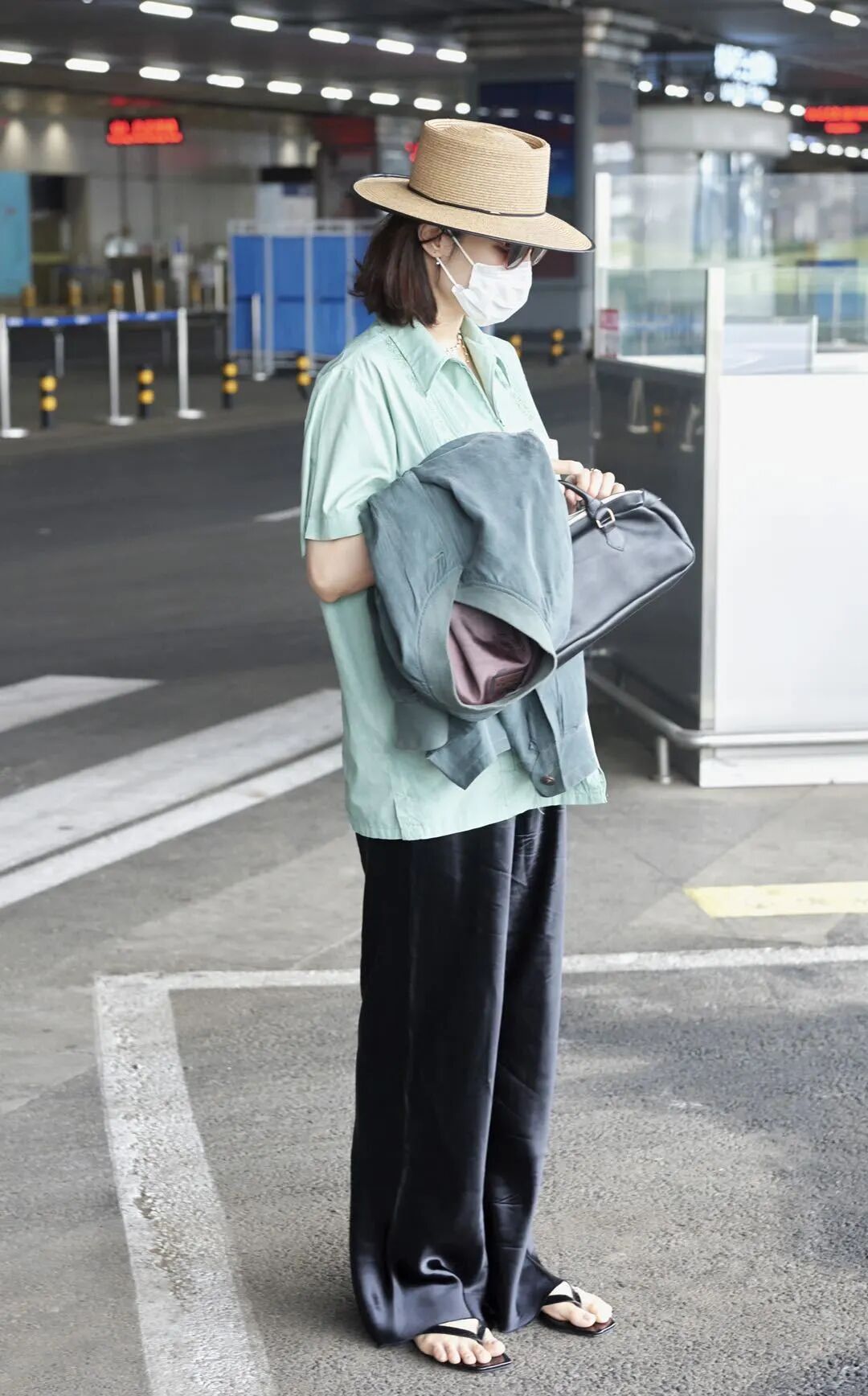 【时尚】都说她的私服是女明星里的一股清流，轻松随意感背后其实也有“套路”（组图） - 10