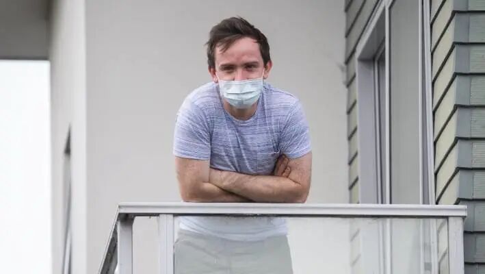 被批“政治作秀”，新西兰总理被告上法庭！新冠患者超市购物被捕，确诊者治愈后复阳（组图） - 5
