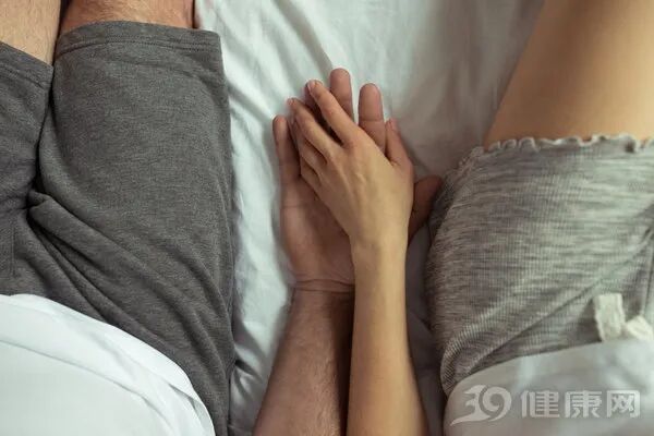 “我被X瘾折磨了20多年”：X成瘾的背后，是未被满足的心理饥渴