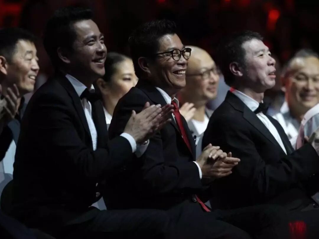 质押9成股权套现，华谊兄弟要“跑路”？