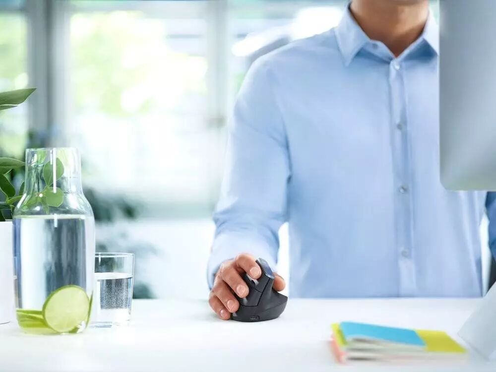 网吧鼠标dpi怎么设置_罗技g102鼠标dpi怎么调_罗技鼠标dpi怎么设置