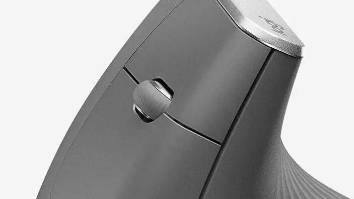 罗技g102鼠标dpi怎么调_罗技鼠标dpi怎么设置_网吧鼠标dpi怎么设置