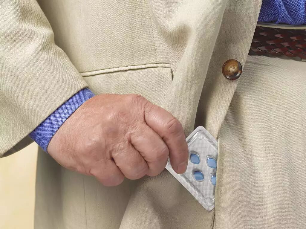 中了头奖的伟哥：蓝色小药片的20年历史