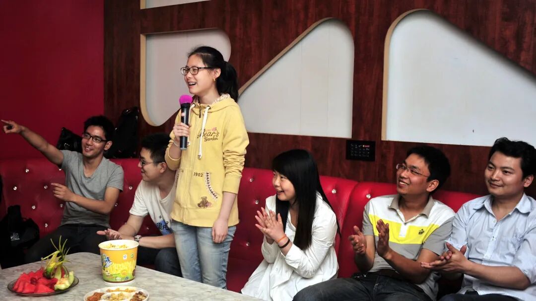 不去KTV的年轻人都在玩什么？