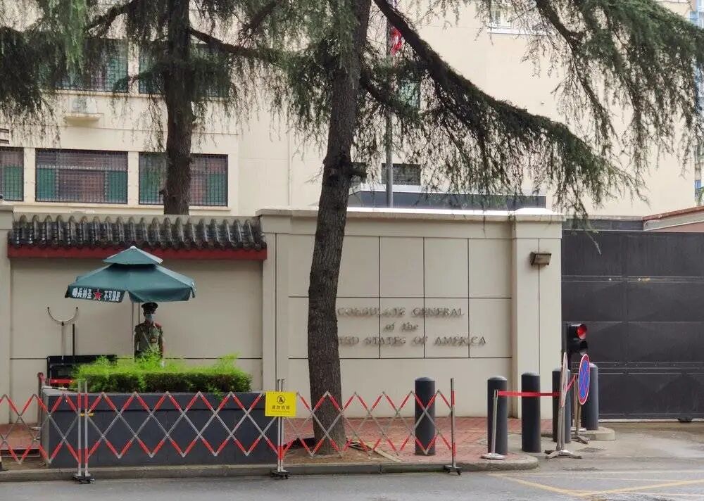 马云被印度法院传唤美国驻成都总领事馆已降下美国国旗