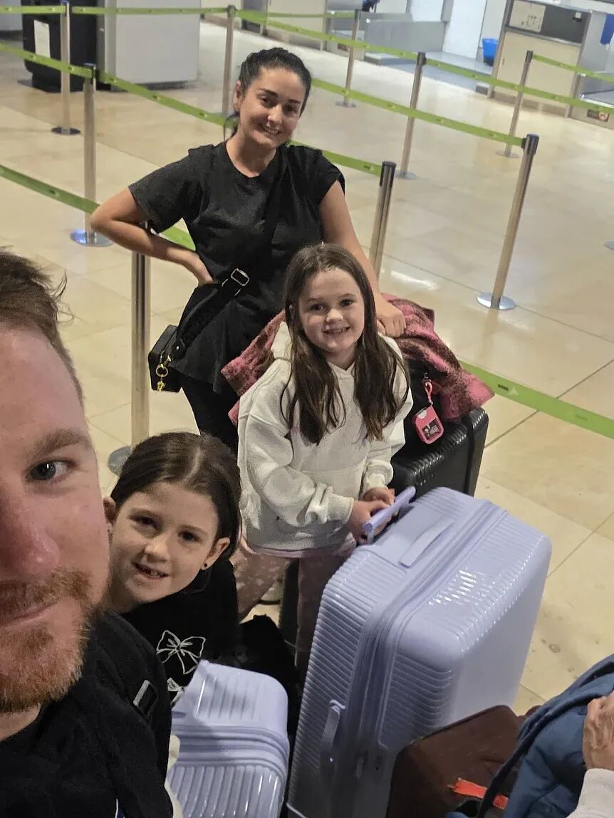 中东战火致大量航班取消！澳家庭花费近$1万，终抢到经北京飞悉尼机票（组图） - 3