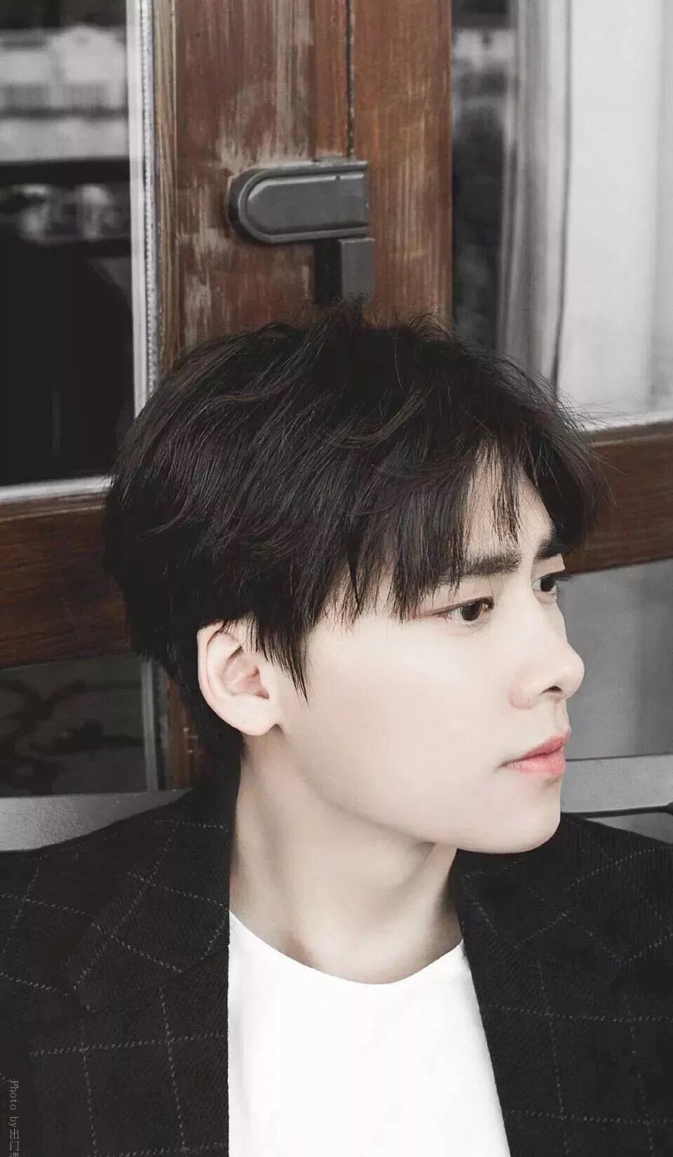 壁纸能力不高可以理解，人品不好无法将就