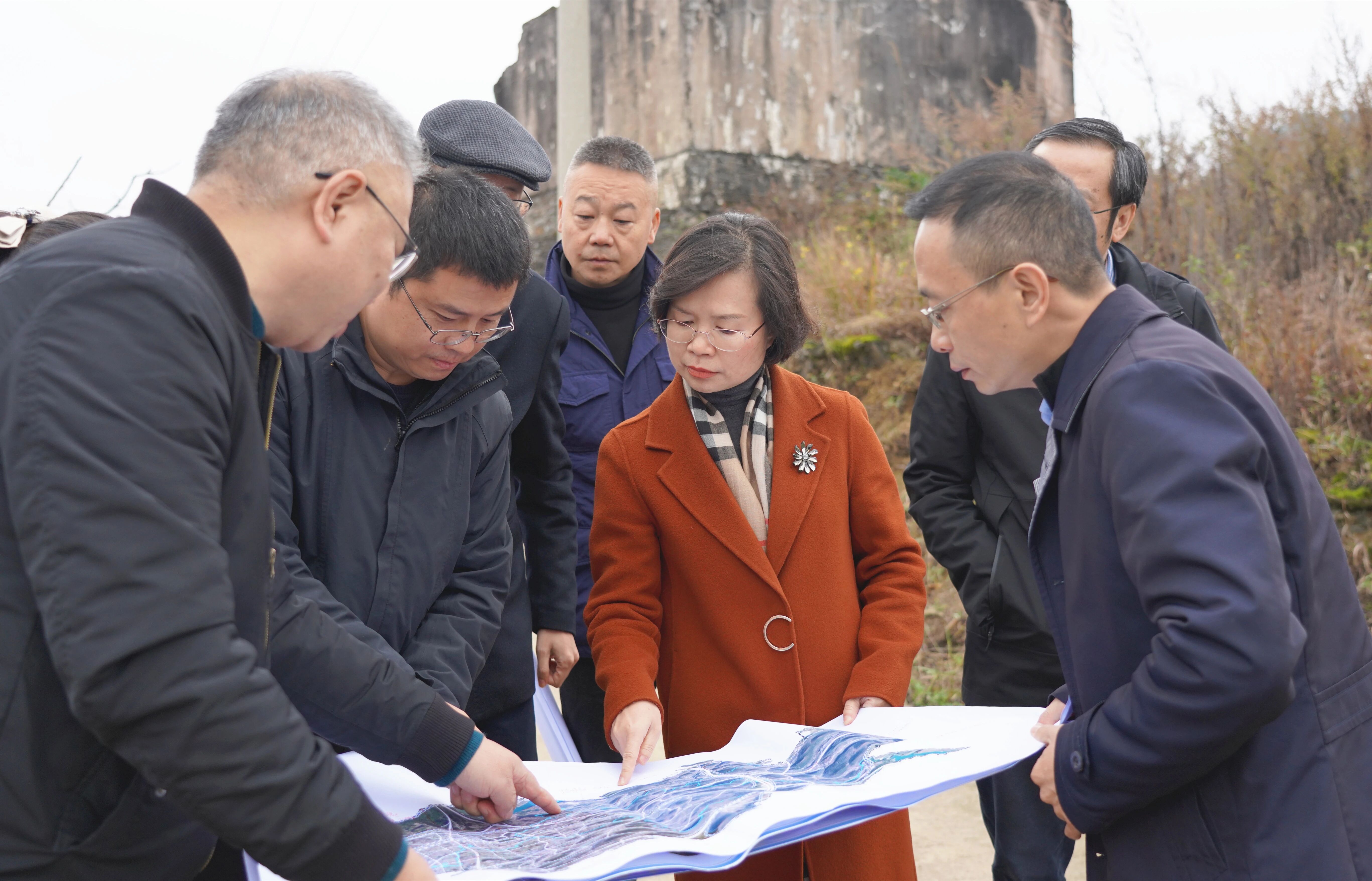 南明区委书记黄成虹调研永乐乡土地利用规划农村五治等工作