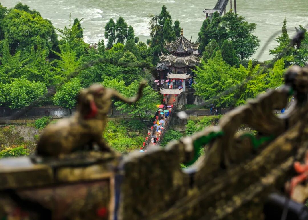 玉垒山公园_都江堰玉垒山公园_玉垒山