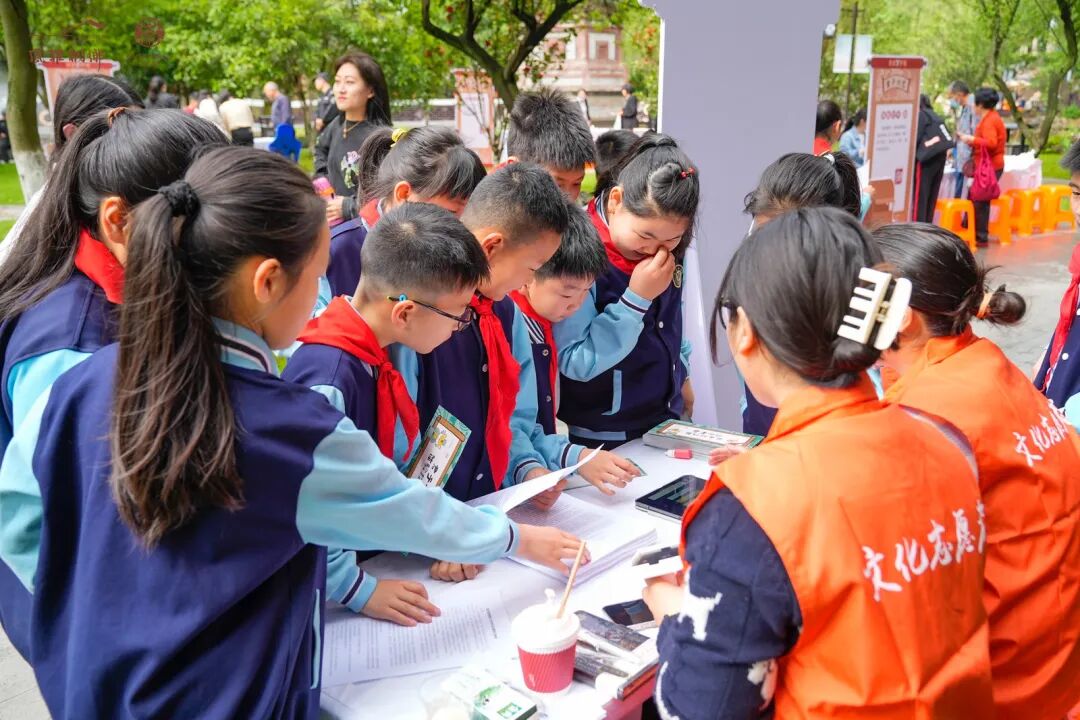 "崇贤立志·君子承德"桐乡市"伯鸿"书香全民阅读活动在崇福举行