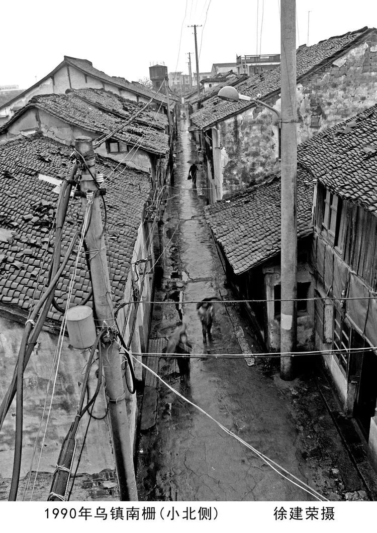 让我们跟随这些珍贵的黑白老照片,共同回忆江南古镇的过去,看桐乡大地
