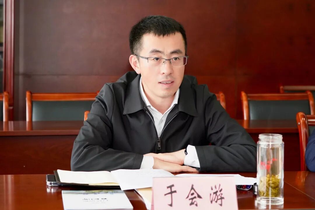 于会游强调,要做到在五个方面"再深化":要在对创新的认识上再深化
