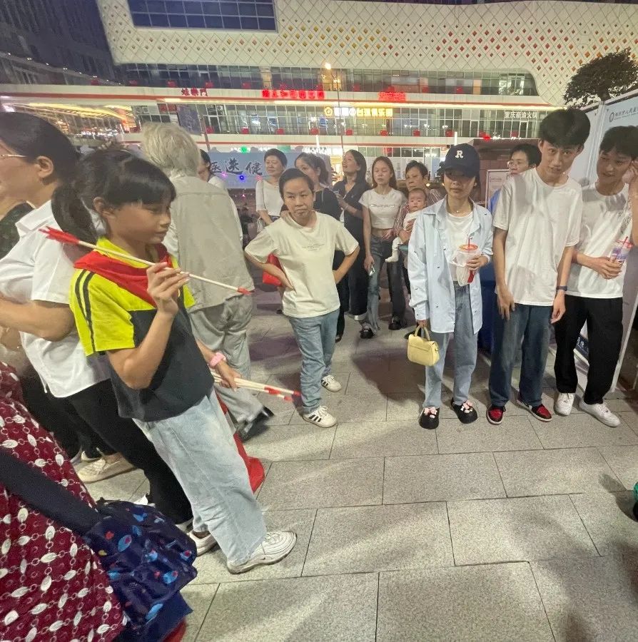 呼吸有爱·共筑肺康——株洲市人民医院“中医药文化健康夜市”第十九期来啦！