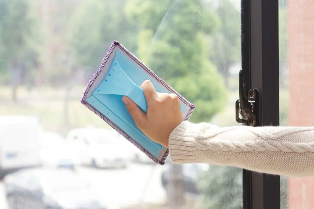 冬季来临，有这些保养妙招才能让门窗保持“满格状态”！