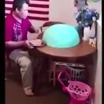 ▶小学生打麻将，裤子都笑飞！