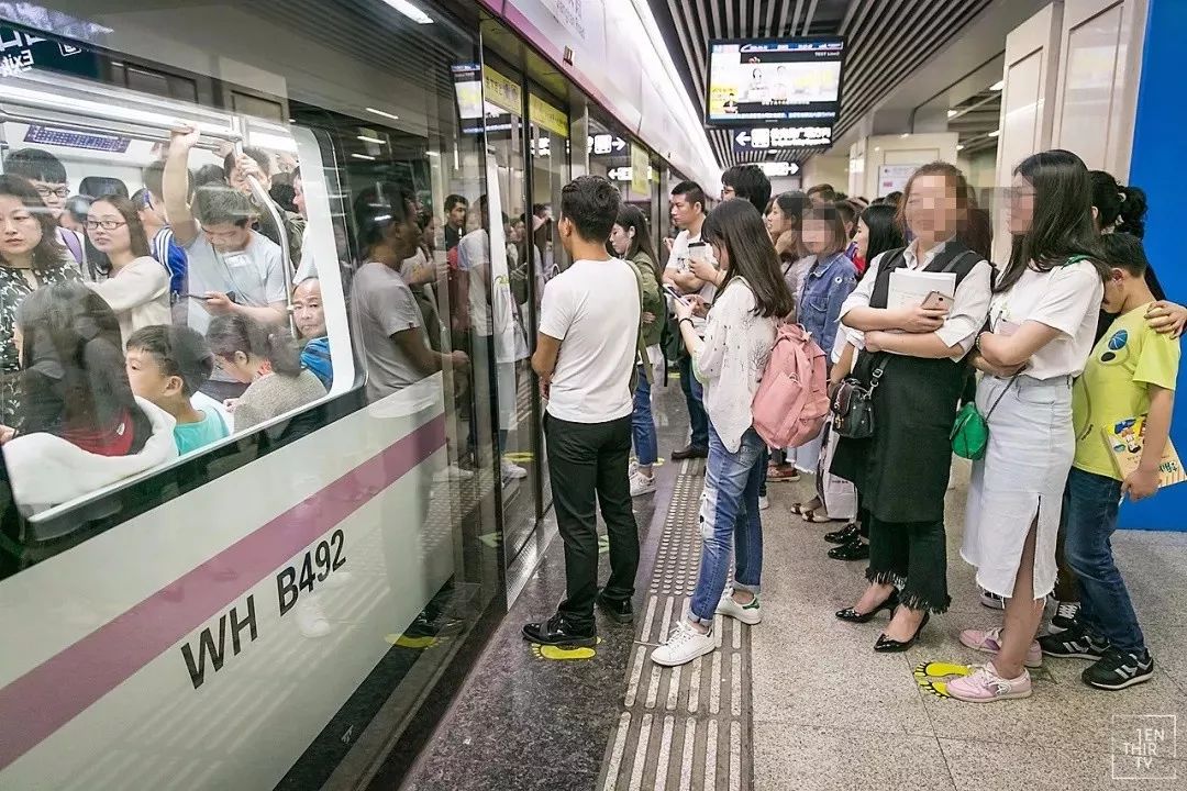 “作死”实测武汉最拥挤的地铁站！猜到了冠军也猜不中结局......