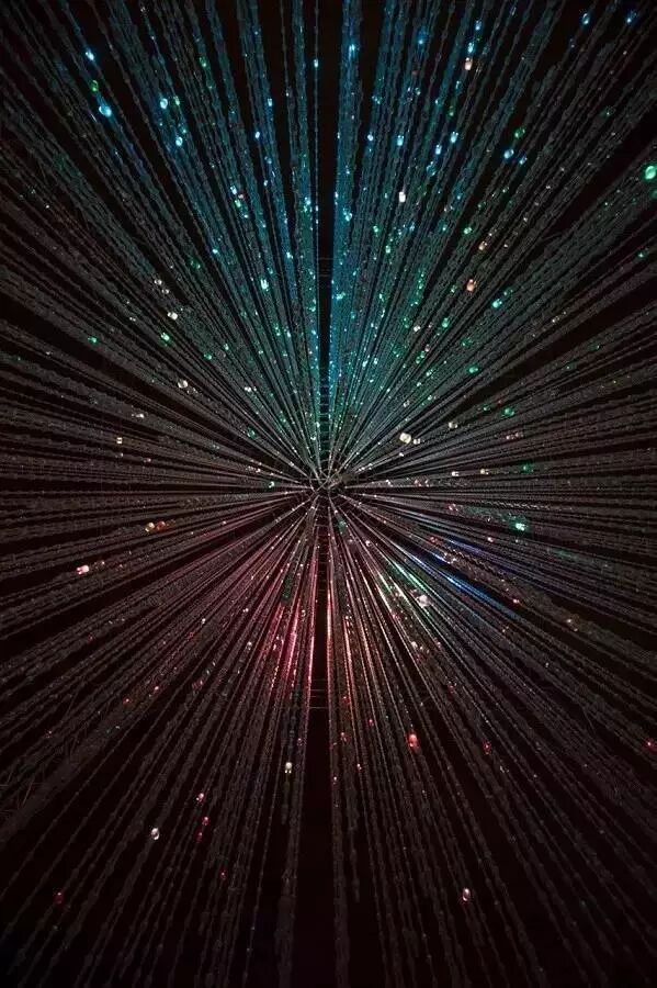 我能想到最浪漫的事,就是和你一起去看澳门光影节 - 媒体 - 手机那角