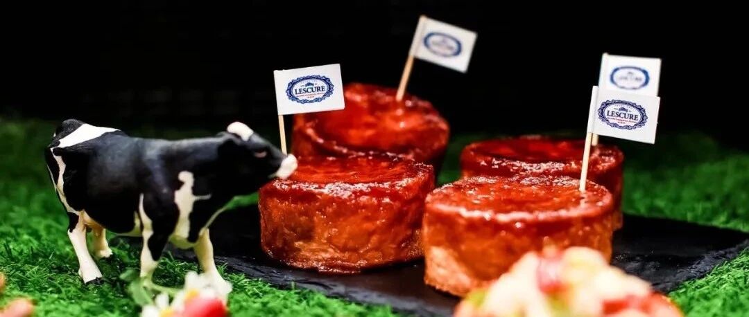 136年历史，搭配这款AOP黄油的「焦糖黄油千层酥」太香了。