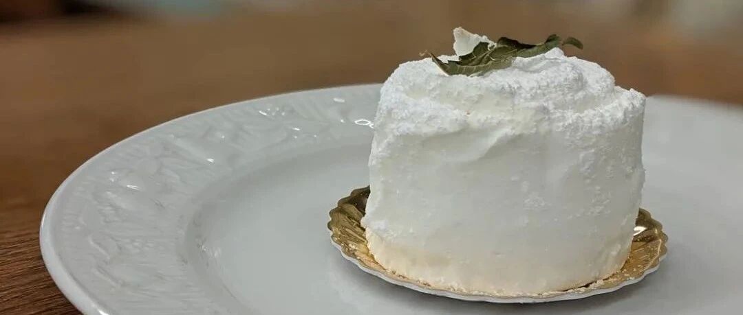 蛋白霜不止做巴普洛娃蛋糕，神户这家店内的甜品轻松打开产品力！