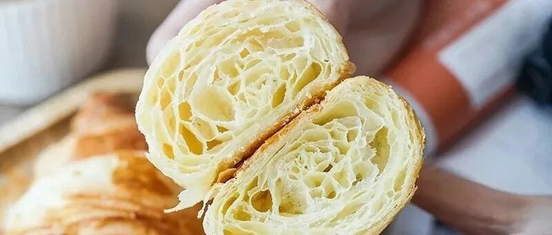 他把“衣服”卖进可颂面包店，就问香不香？