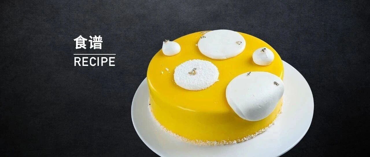 除了棉花糖，炒菠萝和白巧克力的搭配也是这款法甜的经典。