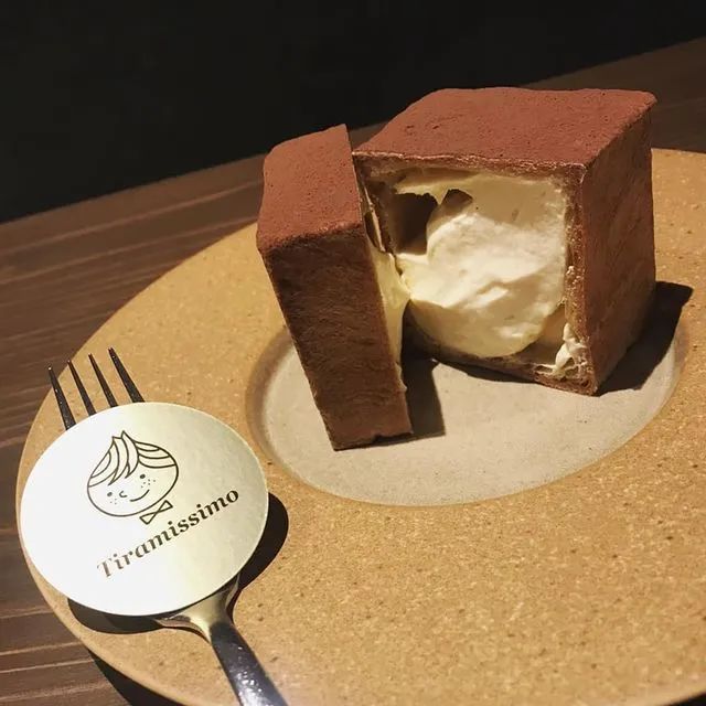 开一家“提拉米苏”专卖店,开心果、白桃都是限定口味!-微信头条网 开一家“提拉米苏”专卖店,开心果、白桃都是限定口味!