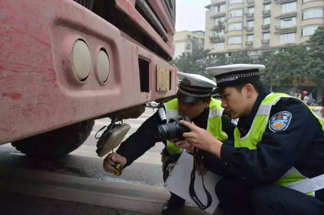 即日起，副駕駛不坐人扣3分罰款200元？交警：快去學習科目一 汽車 第7張