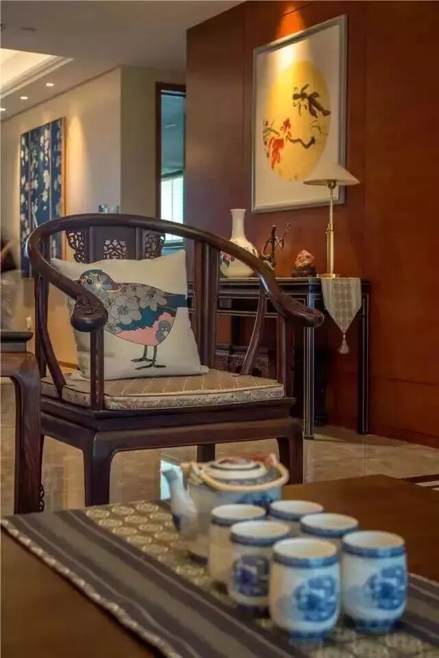 红木家具的坐垫搭配