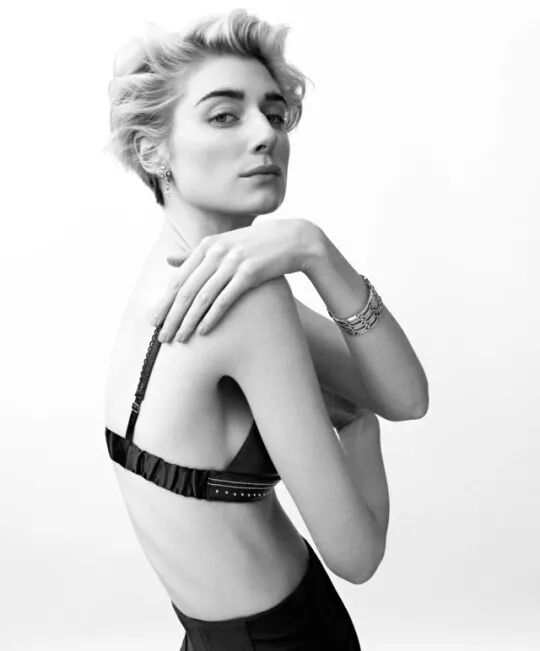 高妹伊丽莎白德比茨基赏色