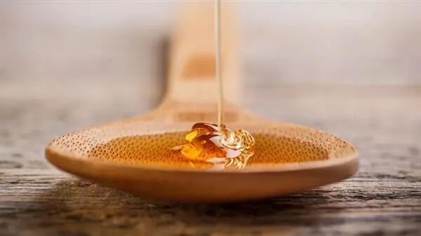 夏吃蜂蜜好处多，4种吃法使蜂蜜营养加倍！