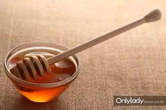 5种蜂蜜冲水新喝法，可以做到轻松排便