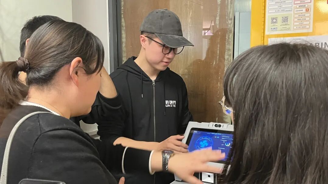 浙大危化品數智管理體系啟用！數百余人前來實地考察、探討交流！