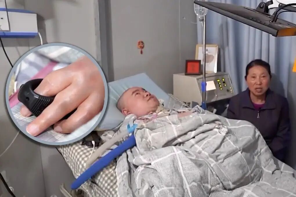 A paralysed young man in China who can only move a finger and a toe, dropped out of primary school but taught himself electronic circuits by reading books. Photo: SCMP composite/CCTV